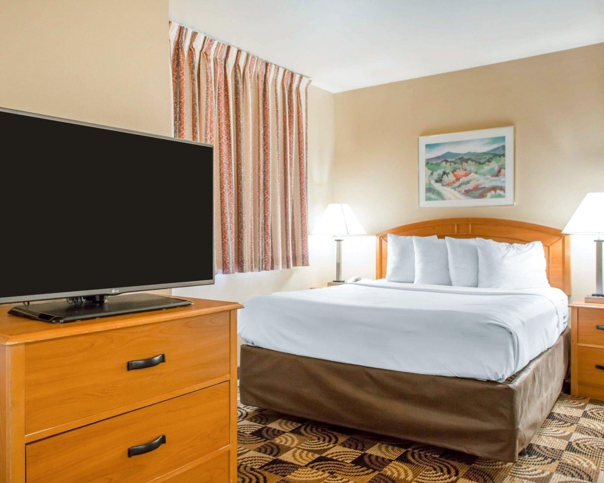 אוק קריק Hawthorn Extended Stay By Wyndham Milwaukee Airport מראה חיצוני תמונה