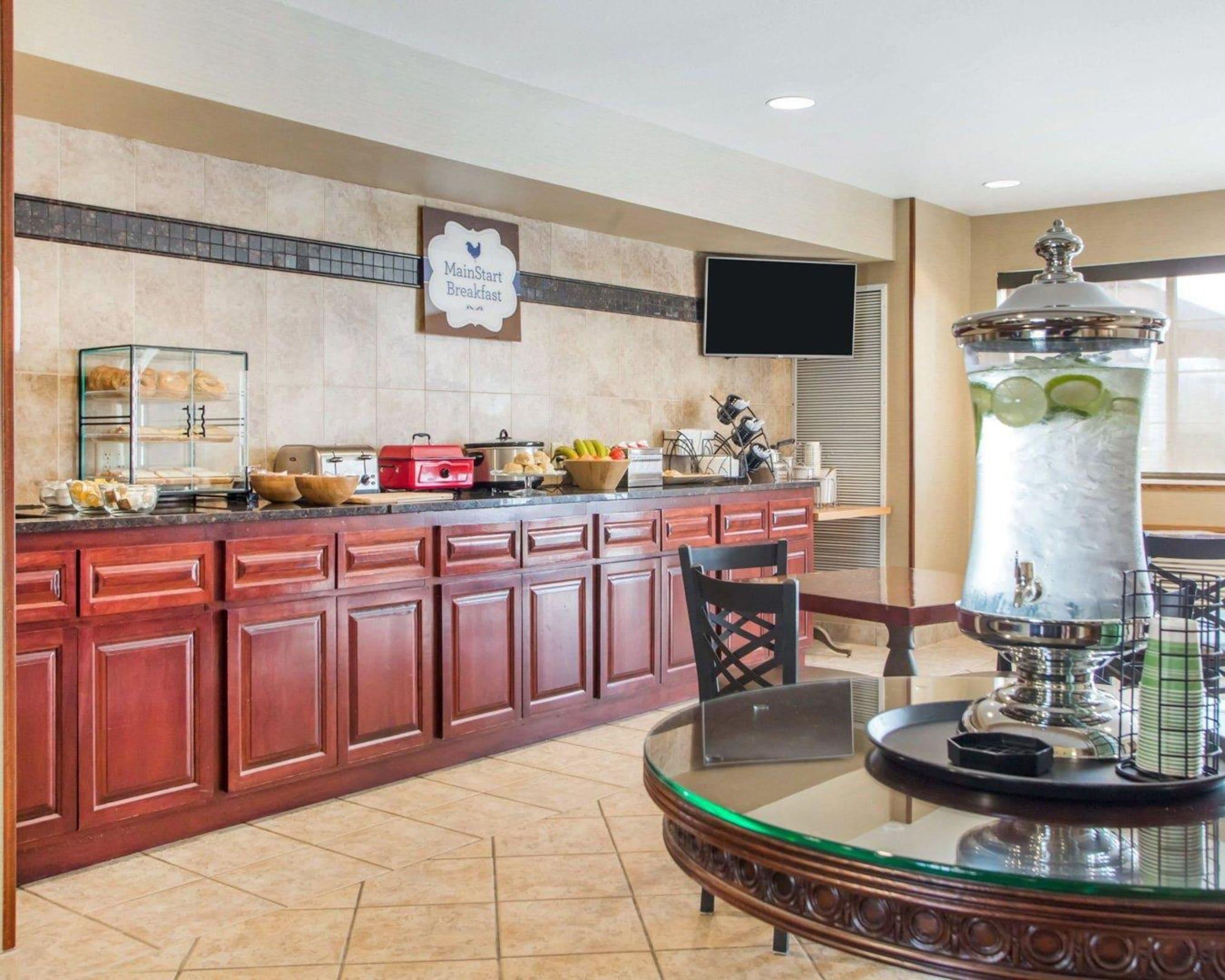 אוק קריק Hawthorn Extended Stay By Wyndham Milwaukee Airport מראה חיצוני תמונה