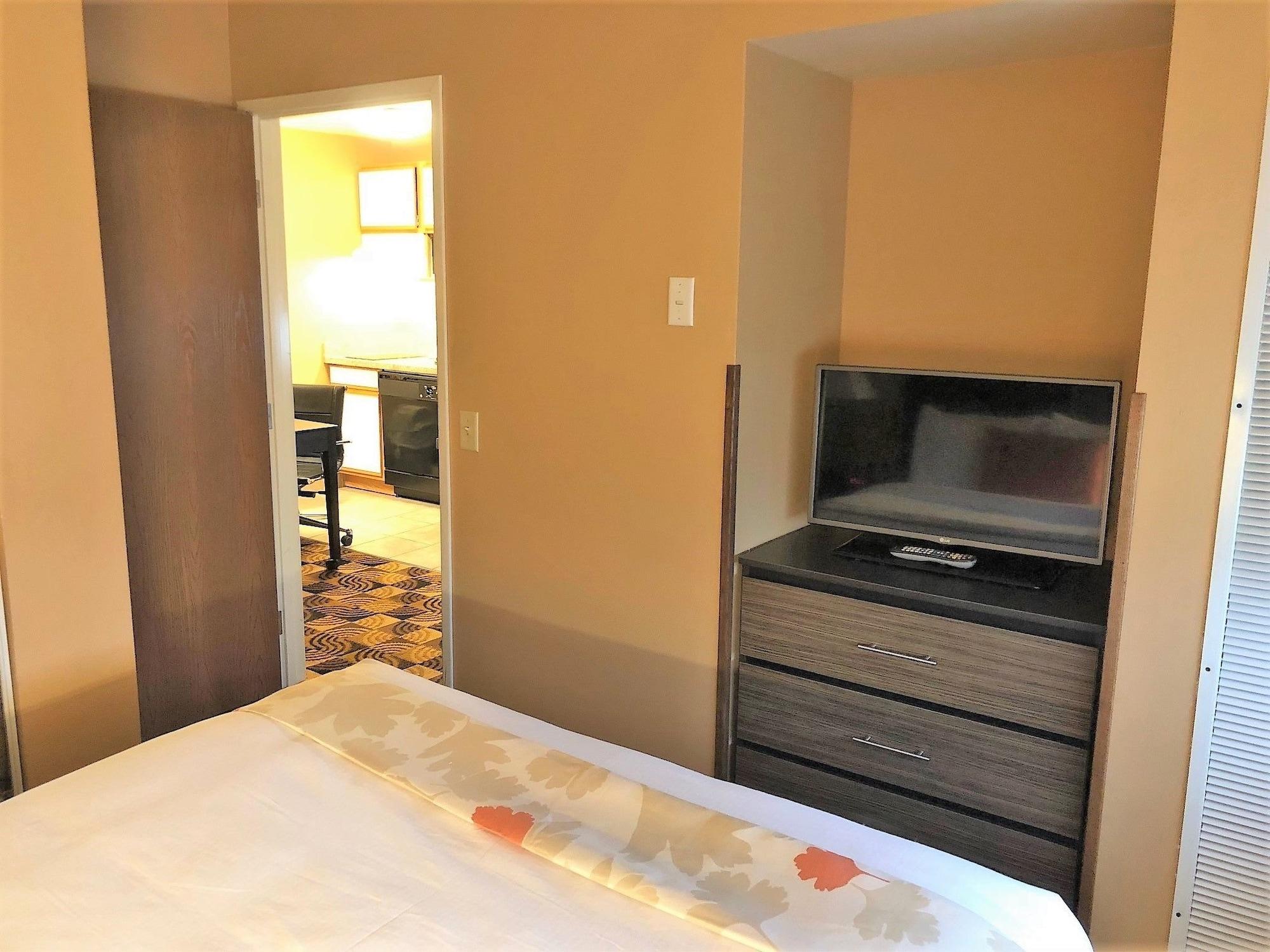 אוק קריק Hawthorn Extended Stay By Wyndham Milwaukee Airport מראה חיצוני תמונה
