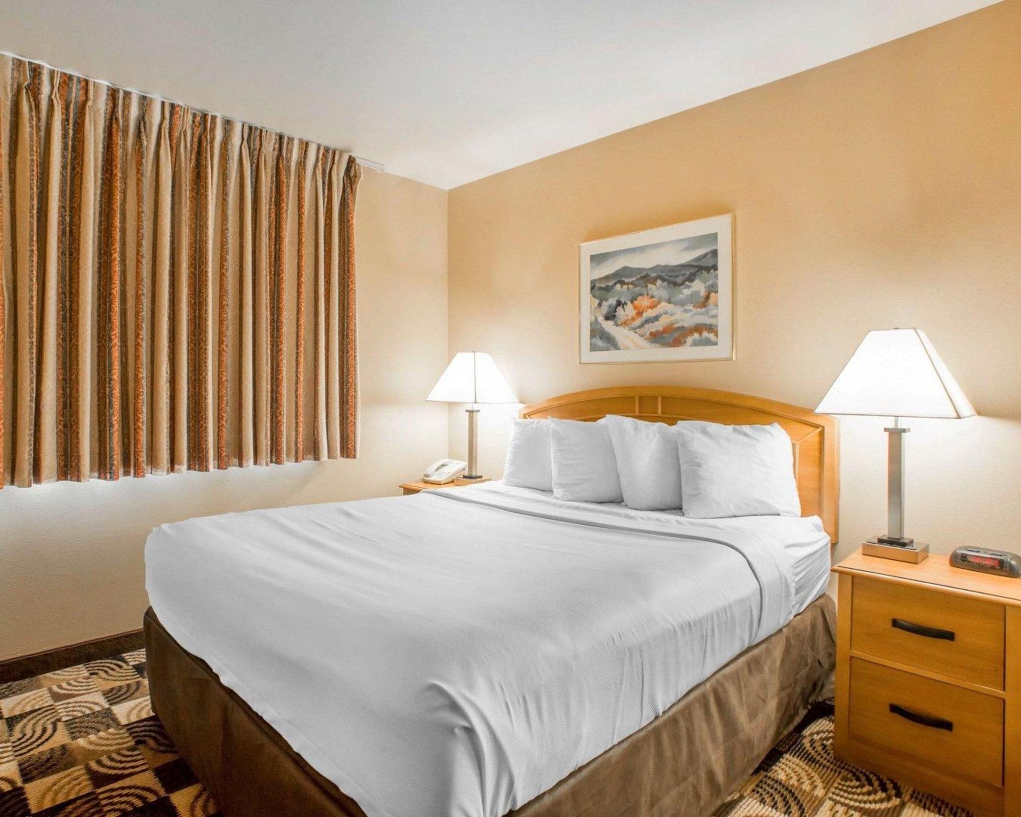 אוק קריק Hawthorn Extended Stay By Wyndham Milwaukee Airport מראה חיצוני תמונה