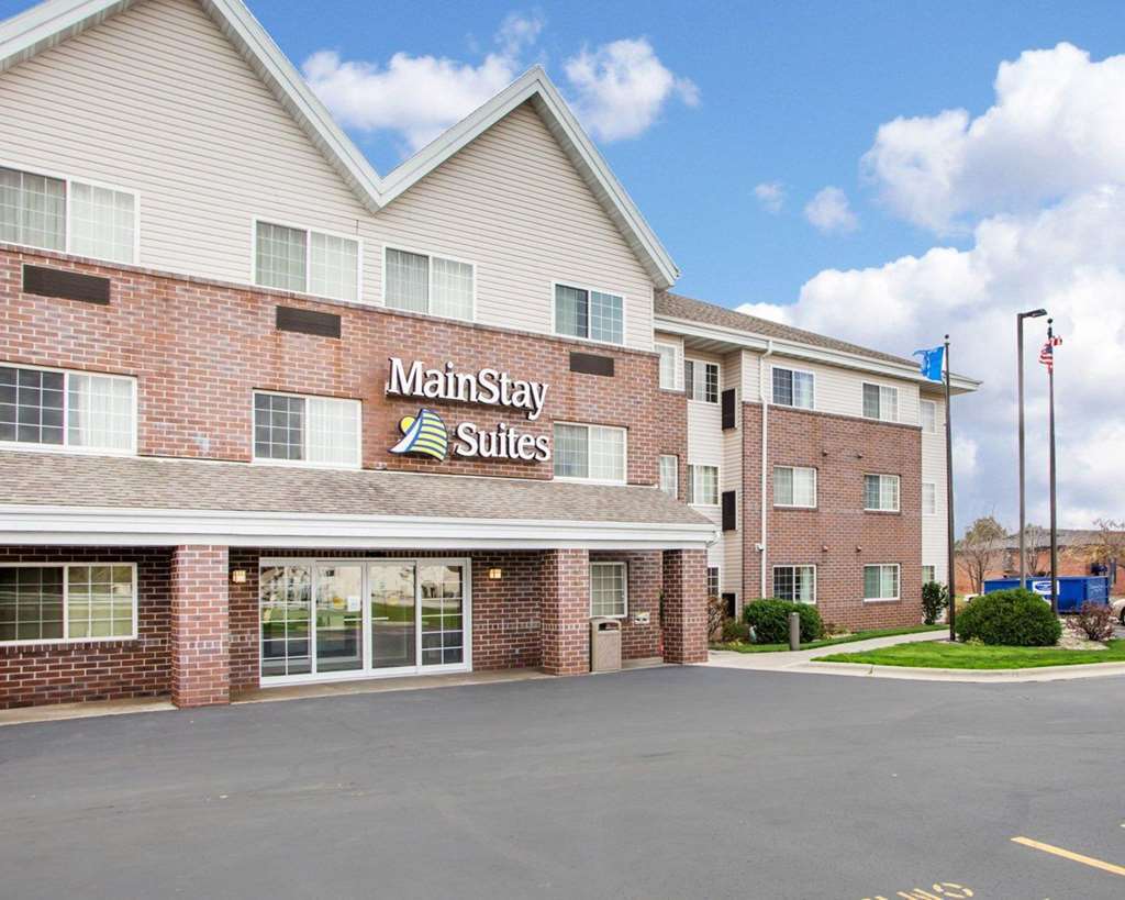 אוק קריק Hawthorn Extended Stay By Wyndham Milwaukee Airport מראה חיצוני תמונה