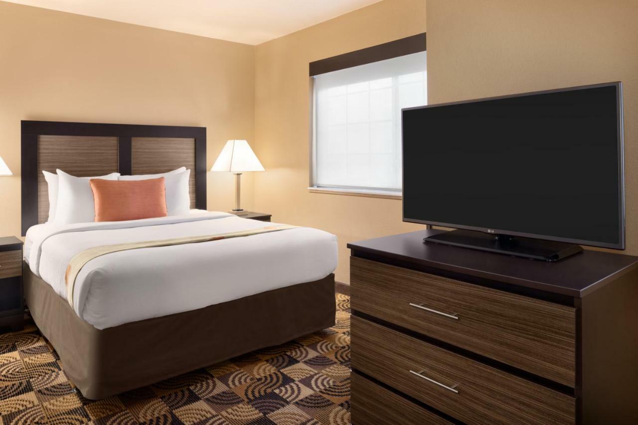 אוק קריק Hawthorn Extended Stay By Wyndham Milwaukee Airport מראה חיצוני תמונה