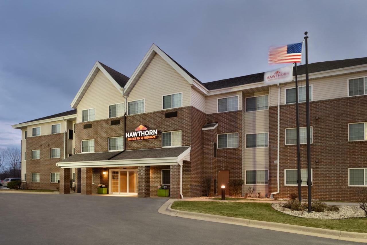 אוק קריק Hawthorn Extended Stay By Wyndham Milwaukee Airport מראה חיצוני תמונה